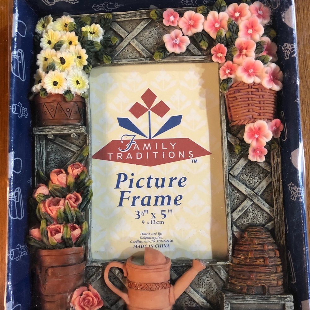 Resin Picture Frame “Garden”